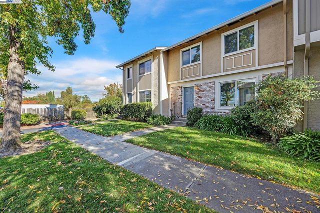 3734 Carrigan Cmn, Livermore, CA 94550