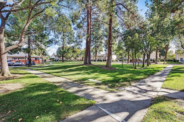 3734 Carrigan Cmn, Livermore, CA 94550