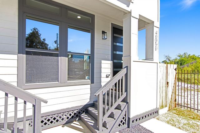 4803 Paula Street, Houston, TX 77033