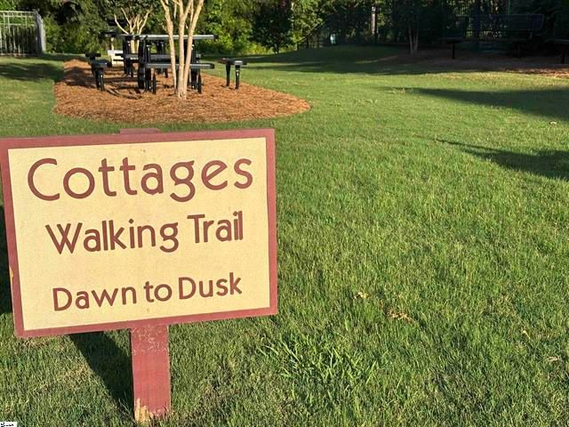 330 Belle Oaks Drive, Simpsonville, SC 29680