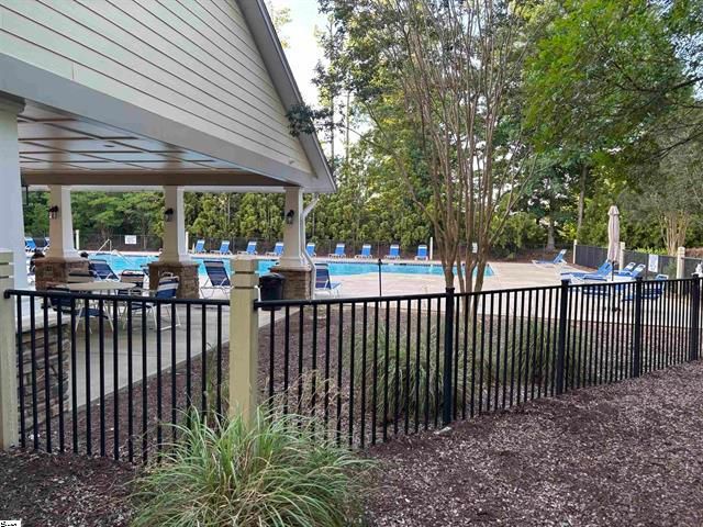 330 Belle Oaks Drive, Simpsonville, SC 29680