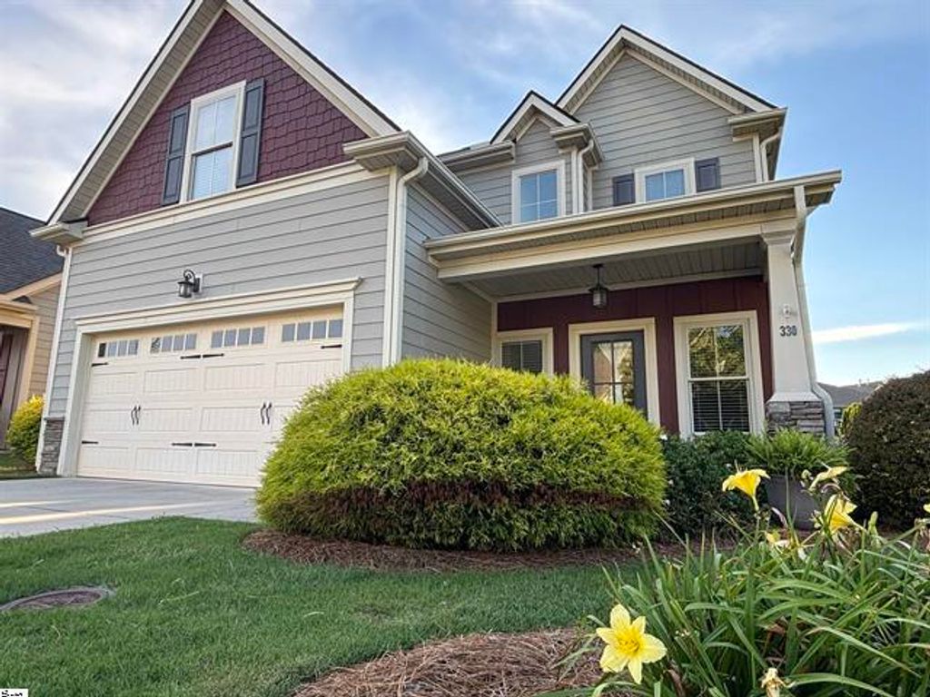 330 Belle Oaks Drive, Simpsonville, SC 29680