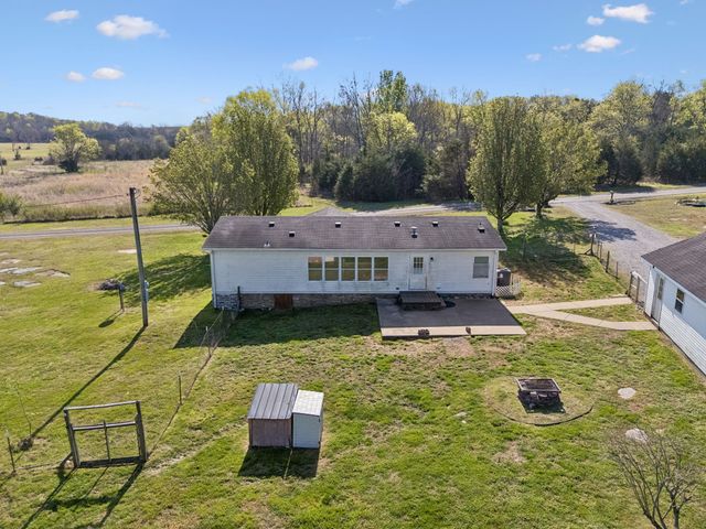 2045 Gentle Rd, Lewisburg, TN 37091