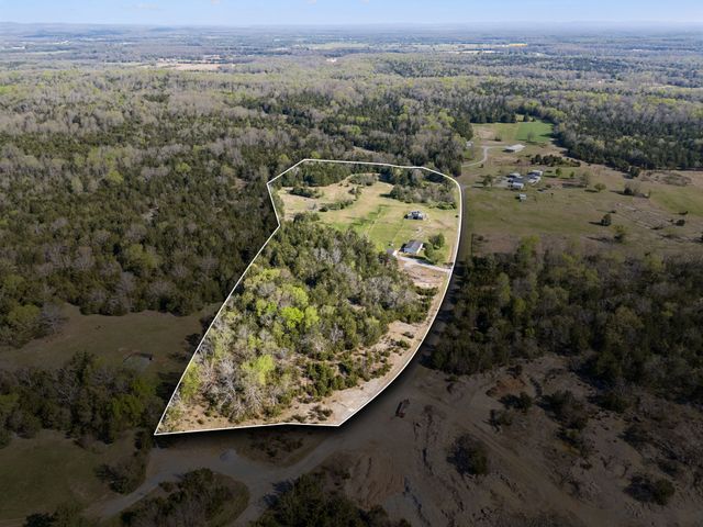 2045 Gentle Rd, Lewisburg, TN 37091