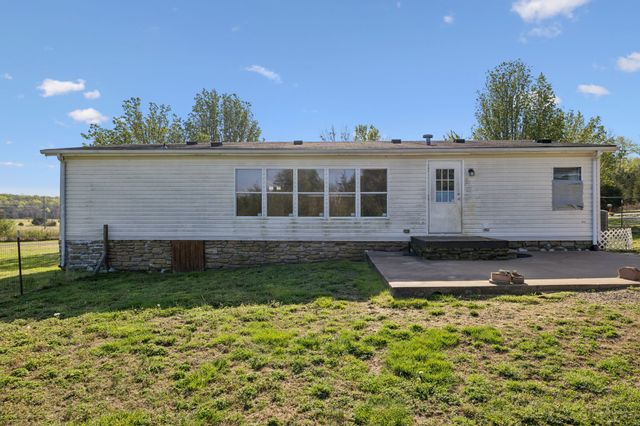 2045 Gentle Rd, Lewisburg, TN 37091