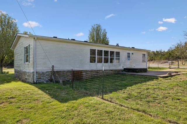 2045 Gentle Rd, Lewisburg, TN 37091