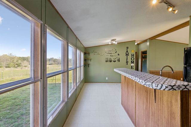 2045 Gentle Rd, Lewisburg, TN 37091