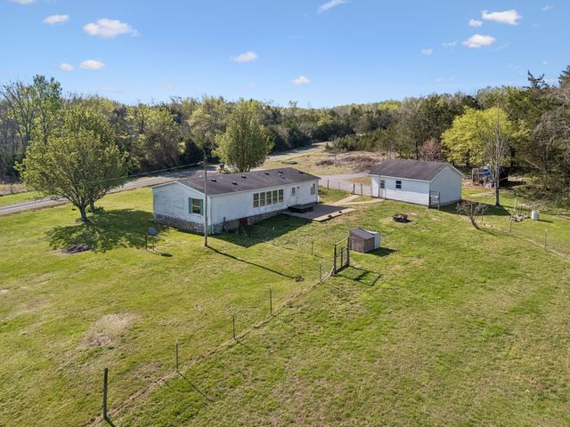 2045 Gentle Rd, Lewisburg, TN 37091