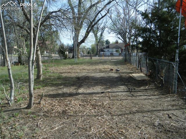 626 W Adams Avenue, Pueblo, CO 81004