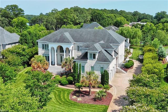 2909 Estates DR, Virginia Beach, VA 23454
