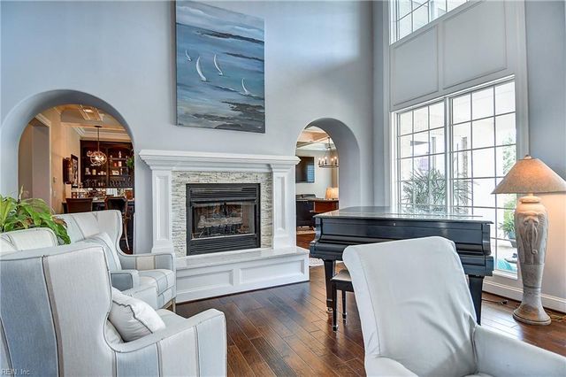 2909 Estates DR, Virginia Beach, VA 23454