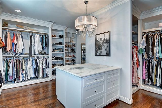 2909 Estates DR, Virginia Beach, VA 23454