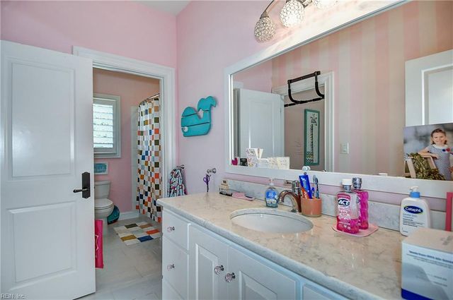 2909 Estates DR, Virginia Beach, VA 23454