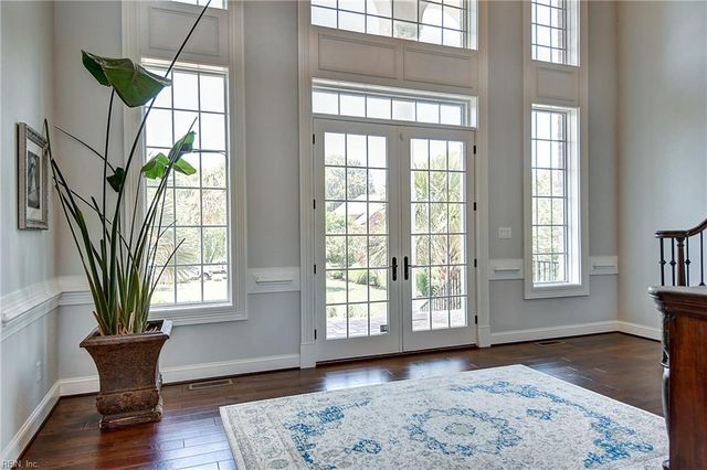 2909 Estates DR, Virginia Beach, VA 23454