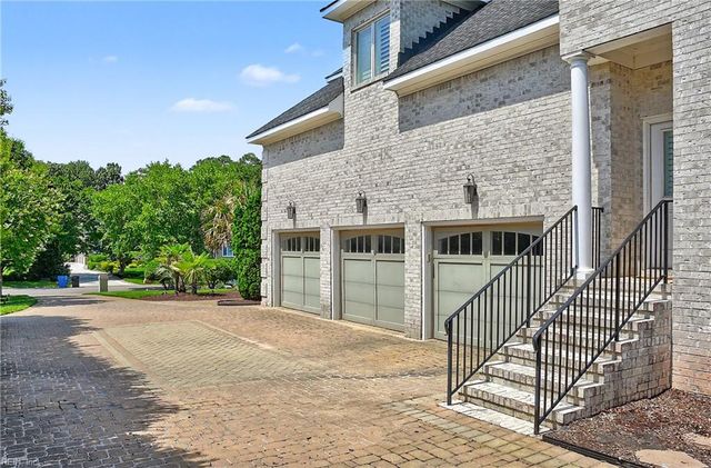 2909 Estates DR, Virginia Beach, VA 23454