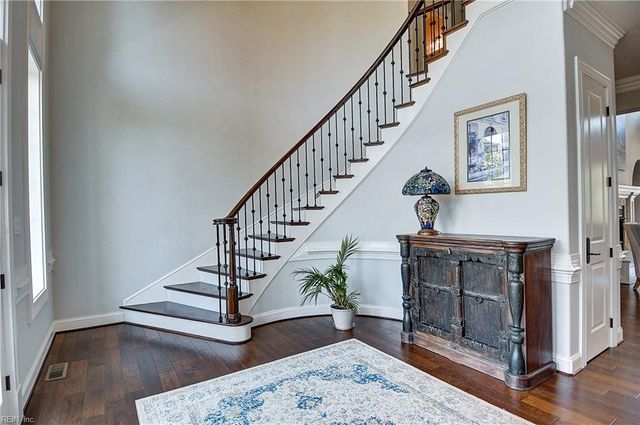 2909 Estates DR, Virginia Beach, VA 23454