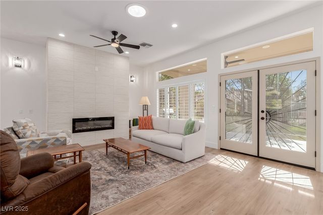 2824 Faiss Drive, Las Vegas, NV 89134