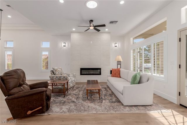 2824 Faiss Drive, Las Vegas, NV 89134