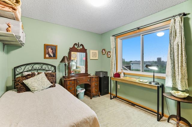 48076 Autumn Court, Stanchfield, MN 55080