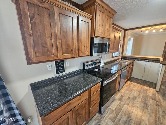 7395 Grady Lane, Wise, VA 24293