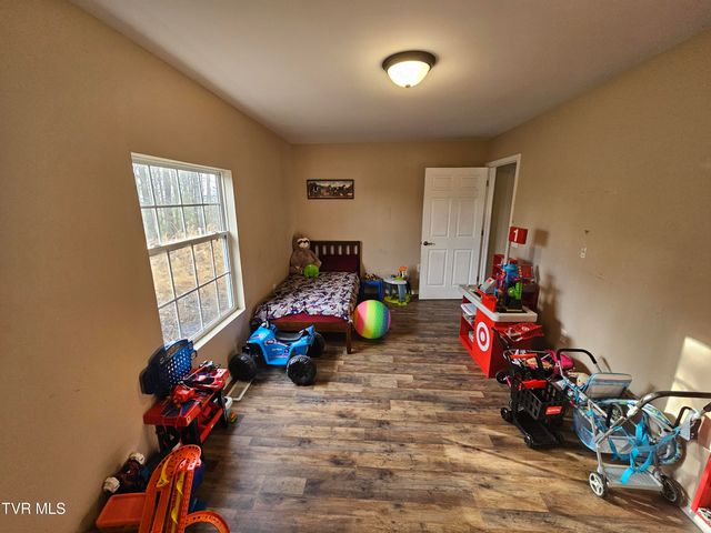 7395 Grady Lane, Wise, VA 24293