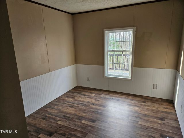 7395 Grady Lane, Wise, VA 24293