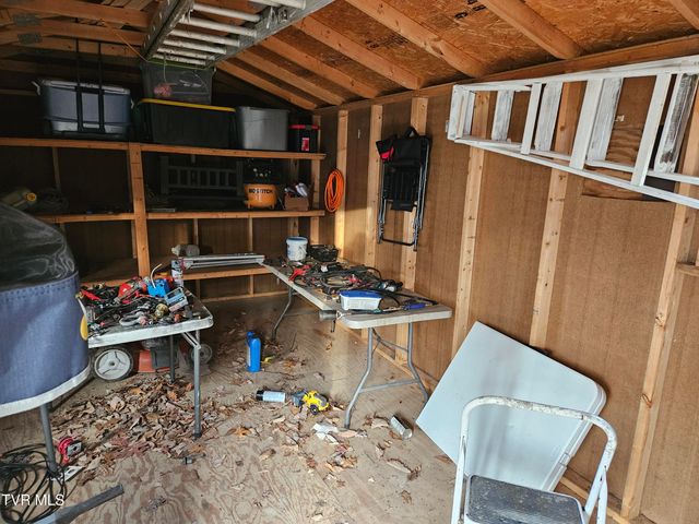 7395 Grady Lane, Wise, VA 24293