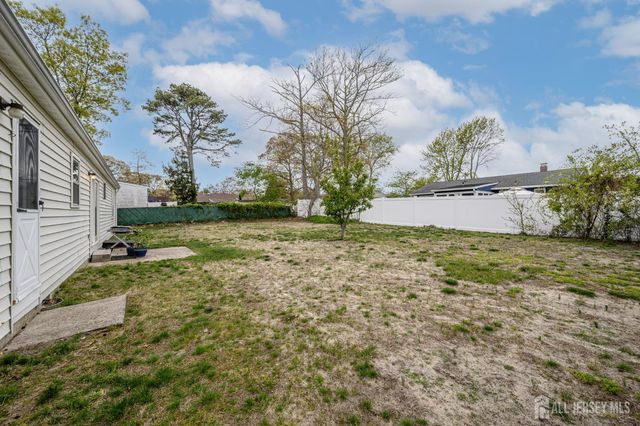 66 Pacific Ocean Drive, Brick, NJ 08723