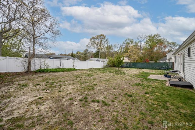 66 Pacific Ocean Drive, Brick, NJ 08723