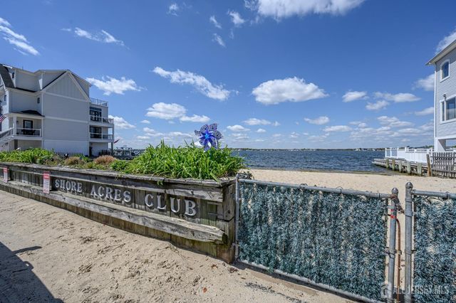 66 Pacific Ocean Drive, Brick, NJ 08723