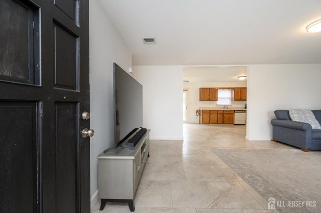 66 Pacific Ocean Drive, Brick, NJ 08723