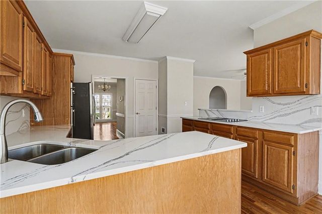 1374 Holly Lake Circle, Snellville, GA 30078