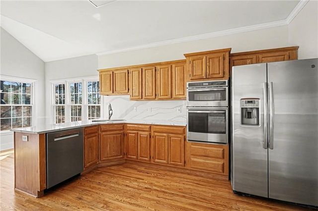 1374 Holly Lake Circle, Snellville, GA 30078