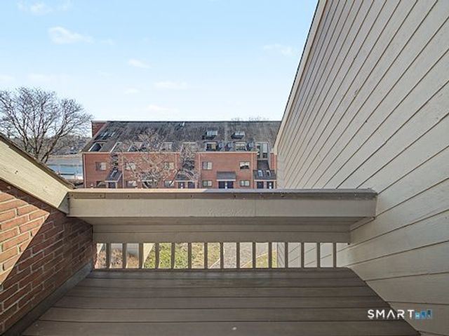 9 River Road 418, Greenwich, CT 06807