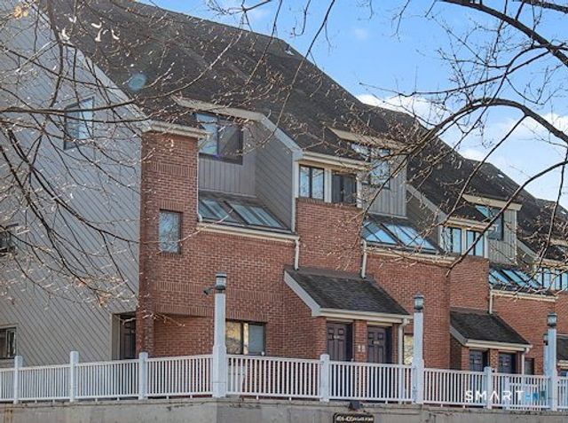 9 River Road 418, Greenwich, CT 06807