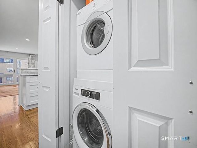 9 River Road 418, Greenwich, CT 06807