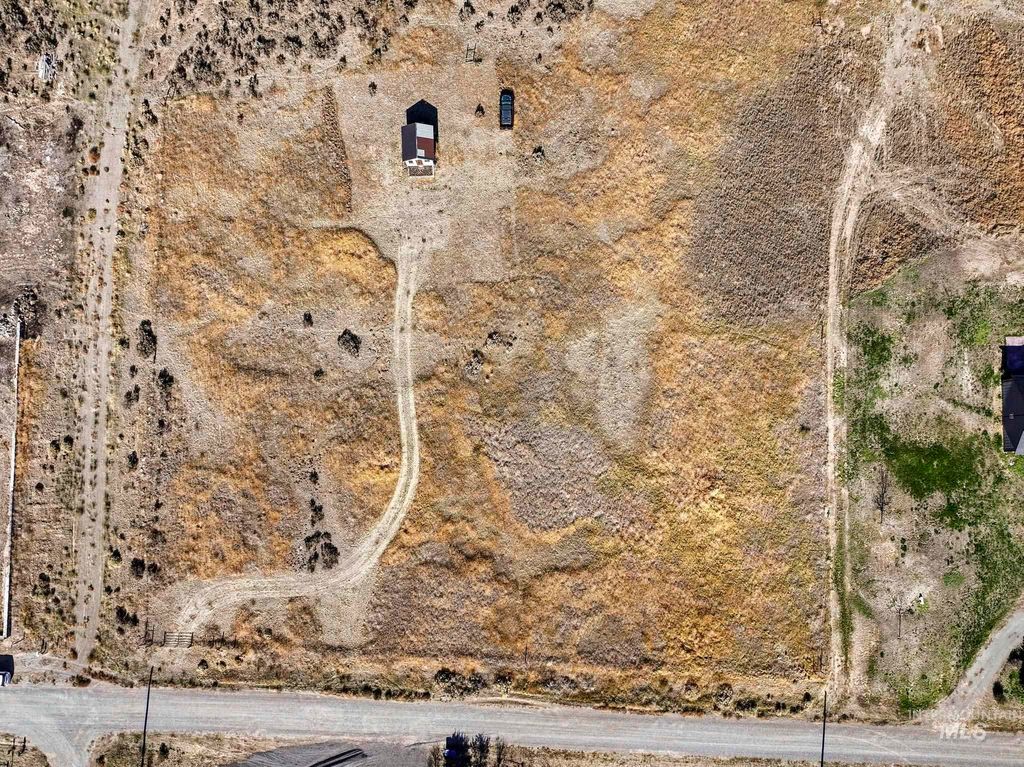 584 N Circle, Shoshone, ID 83352 photo 17