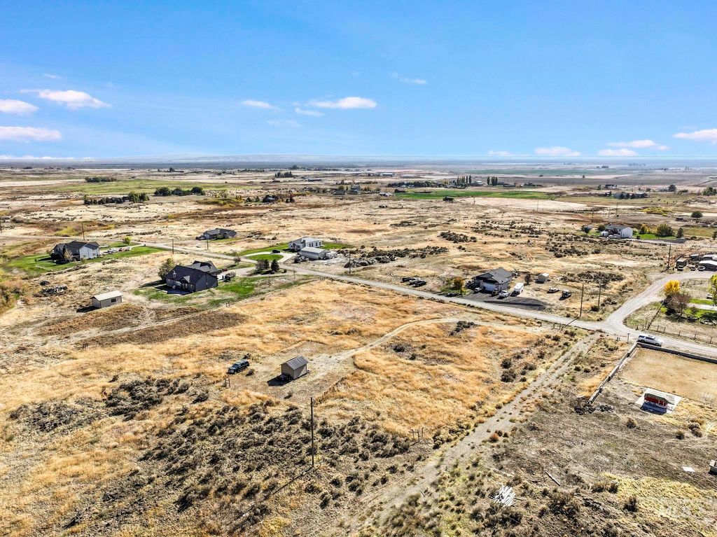 584 N Circle, Shoshone, ID 83352 photo 9