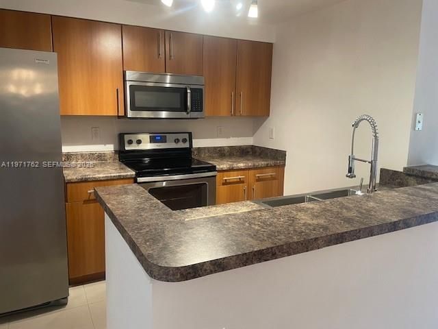 5960 W Sample Rd 305, Coral Springs, FL 33067