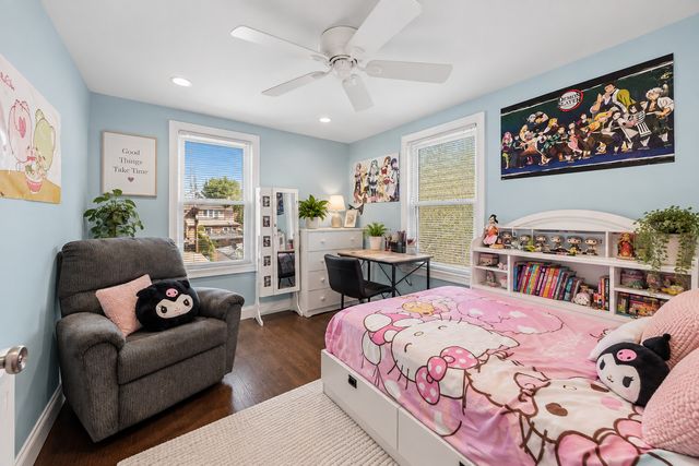 3649 N Newcastle Avenue, Chicago, IL 60634