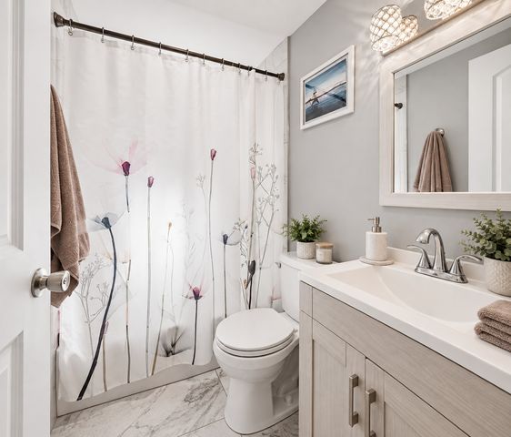 3649 N Newcastle Avenue, Chicago, IL 60634