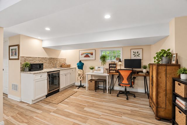 3649 N Newcastle Avenue, Chicago, IL 60634