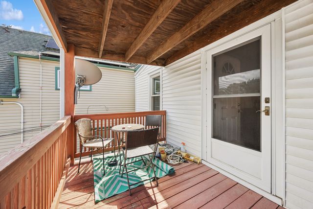 3649 N Newcastle Avenue, Chicago, IL 60634