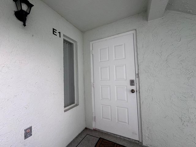 3676 Alder Drive E1, West Palm Beach, FL 33417