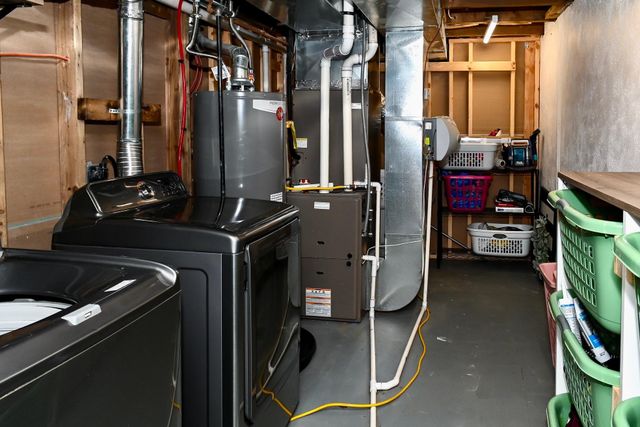 1709 5th Ave, Minot, ND 58701