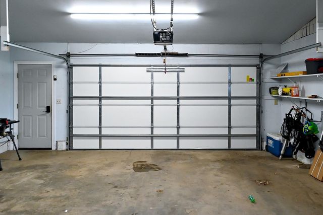 1709 5th Ave, Minot, ND 58701