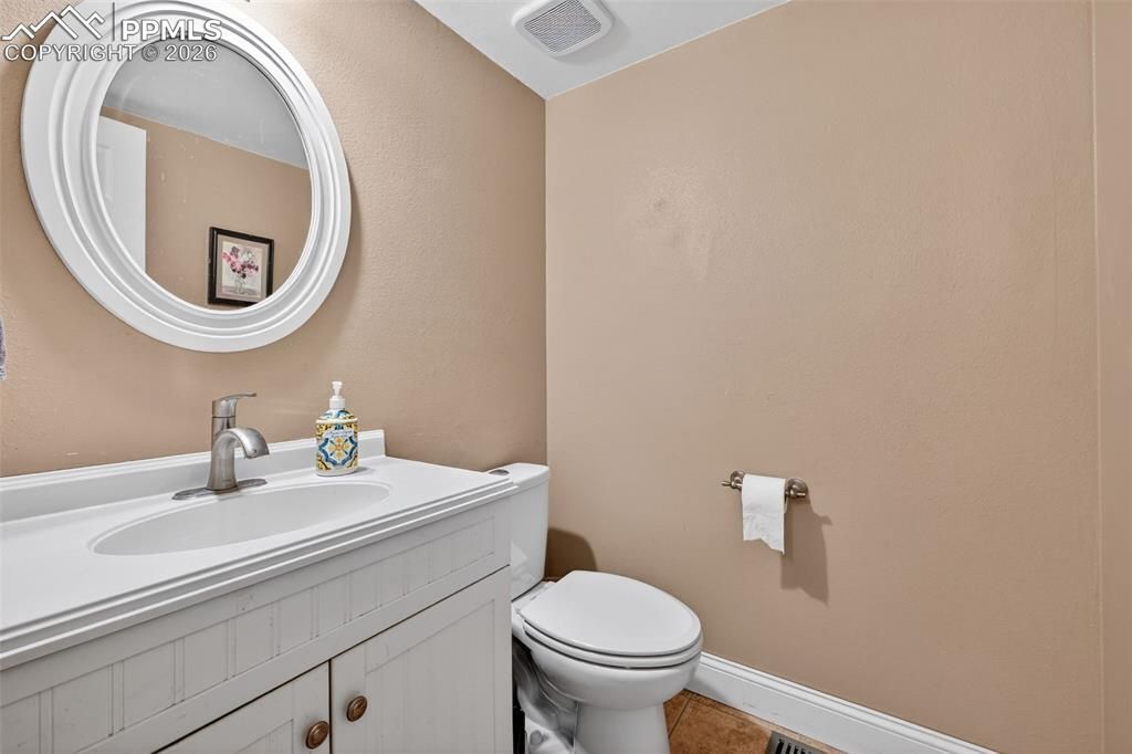 Image 19 of property listing at 8535 Sassafras Drive, Colorado Springs, CO 80920