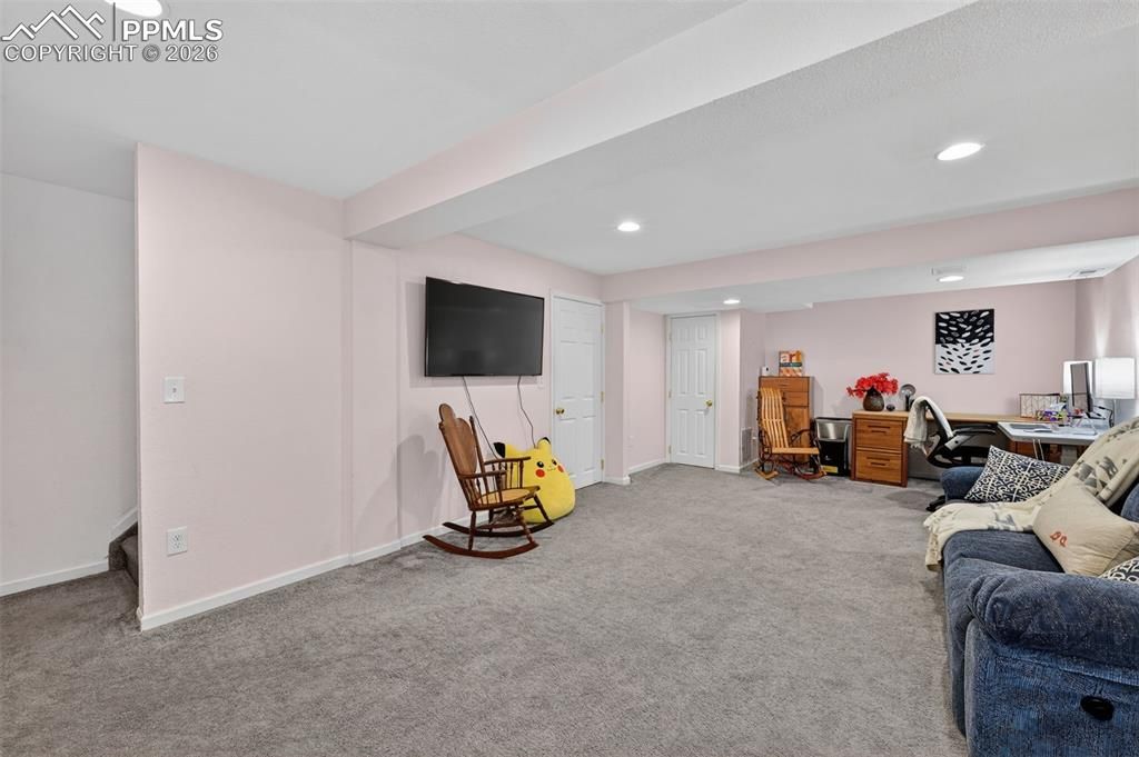 Image 25 of property listing at 8535 Sassafras Drive, Colorado Springs, CO 80920