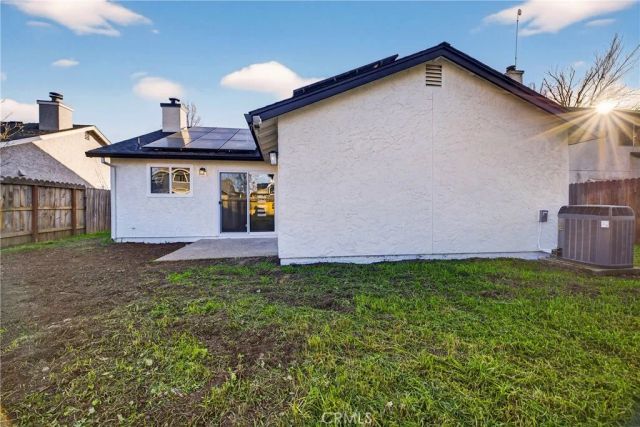 34 Garden Park, Chico, CA 95973