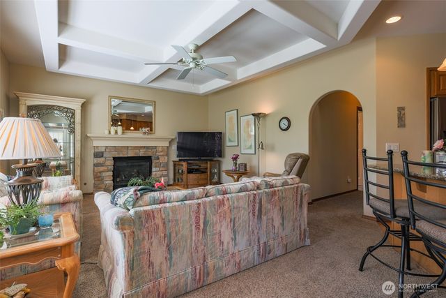 4404 Landmark Drive, Mount Vernon, WA 98274